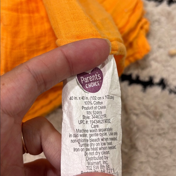 6/$10 Parents Choice Muslin Swaddle - Picture 2 of 2